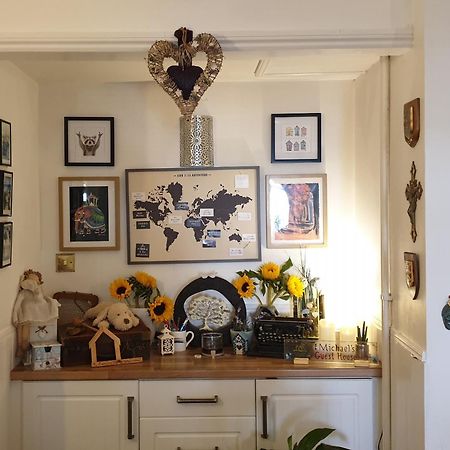 St Michael'S Boutique Guest House B&B, North Bay, Scarborough, North Yorkshire, With Free Parking And Free Wi-Fi Ngoại thất bức ảnh